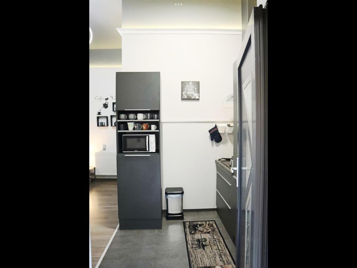 Your Lovely Home In The Heart Of Будапеща Екстериор снимка