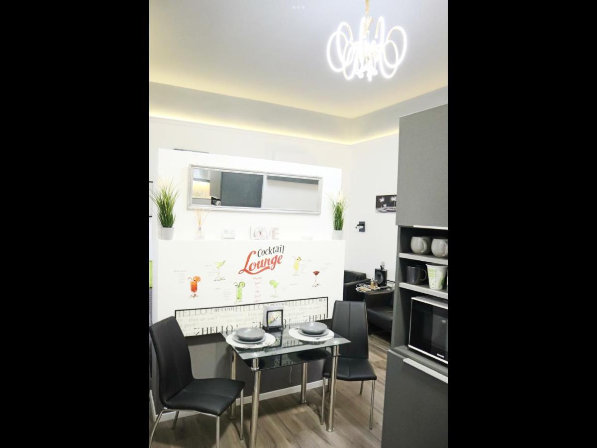 Your Lovely Home In The Heart Of Будапеща Екстериор снимка